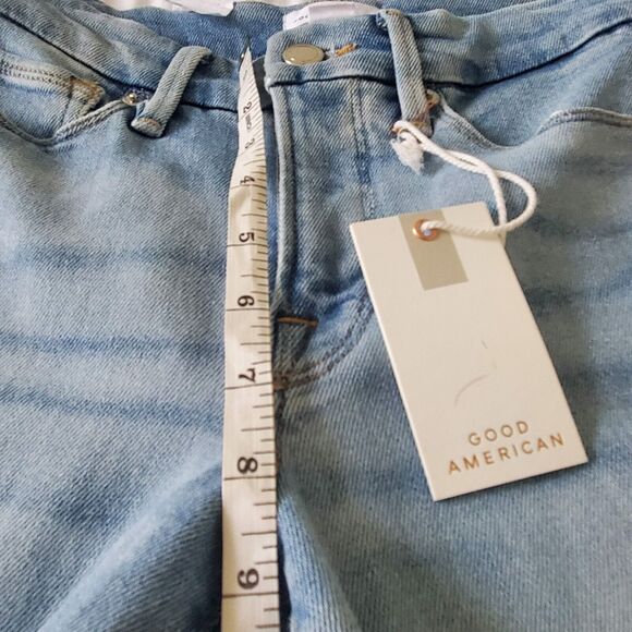 Good American Good Legs Cig Light Wash High Rise Cropped Ankle Jeans Size 0/25 - Picture 8 of 9